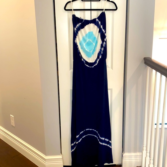 Young Fabulous & Broke Dresses & Skirts - Young fabulous and broke strapless maxi dress